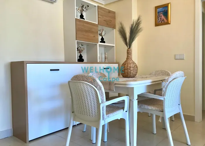 Orquidea Comodo Apartamento: Vista Al Mar, Piscina, Parking