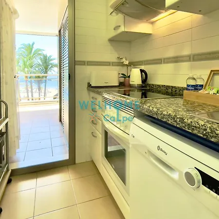 Orquídea Cómodo Apartamento: Vista Al Mar, Piscina, Parking Apartamento