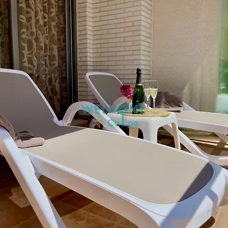 Orquídea Cómodo Apartamento: Vista Al Mar, Piscina, Parking *